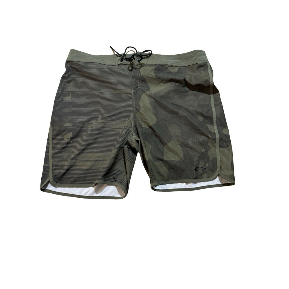 Oakley Dark Brush Camo 18 Inch Board Shorts - Size 38 - $75